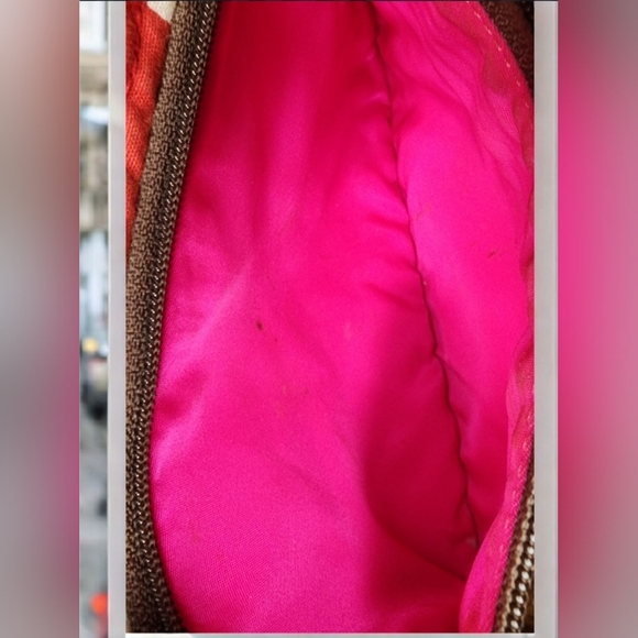 Vintage Dooney & Bourke Red Nylon Triple-Zip Crossbody Bag - Picture 12 of 16